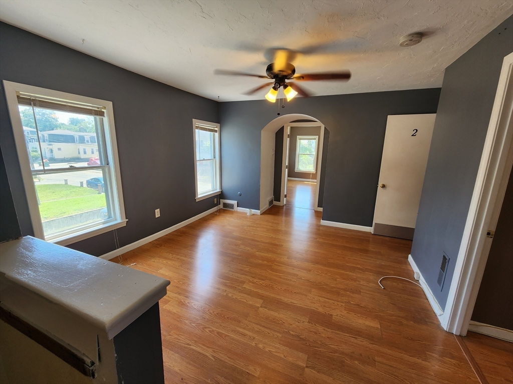 50-52 Alden St, Ashland