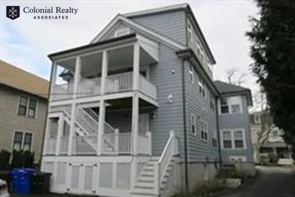 279 Walnut St, High Street Hill