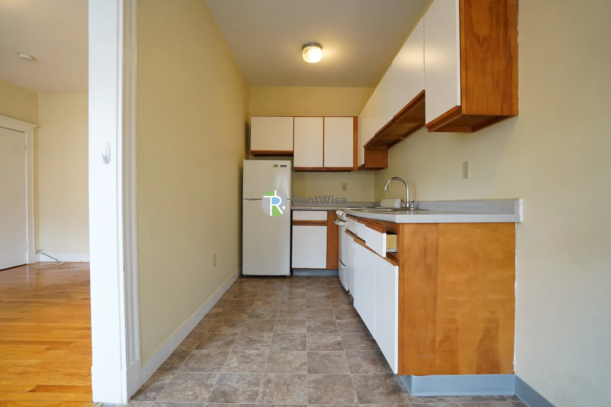 236 Kelton St, Allston