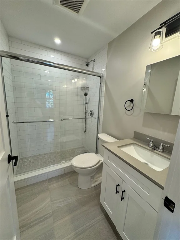 3 Bartlett, Charlestown