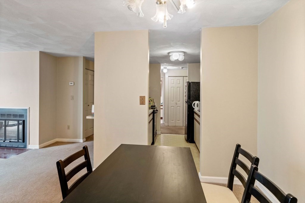 1600 Massachusetts Ave, Harvard Square