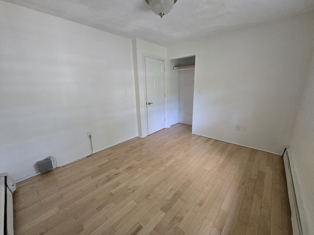 38 Bennett St, Wakefield