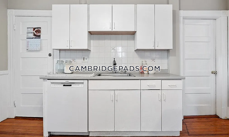 4 bed, 2 bath apartment for rent at 47 Rice St Unit 3, North Cambridge — photo 10 of 13