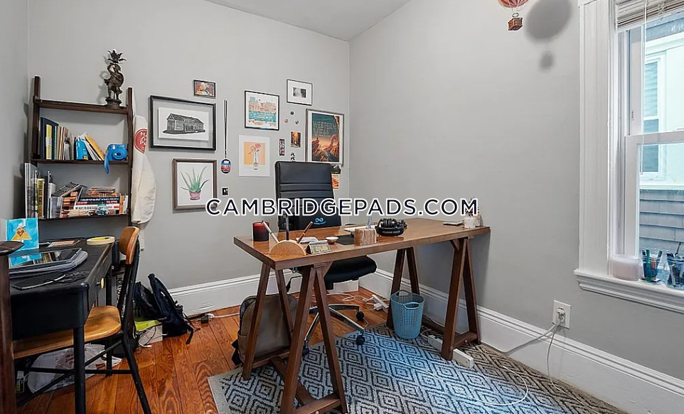 4 bed, 2 bath apartment for rent at 47 Rice St Unit 3, North Cambridge — photo 12 of 13