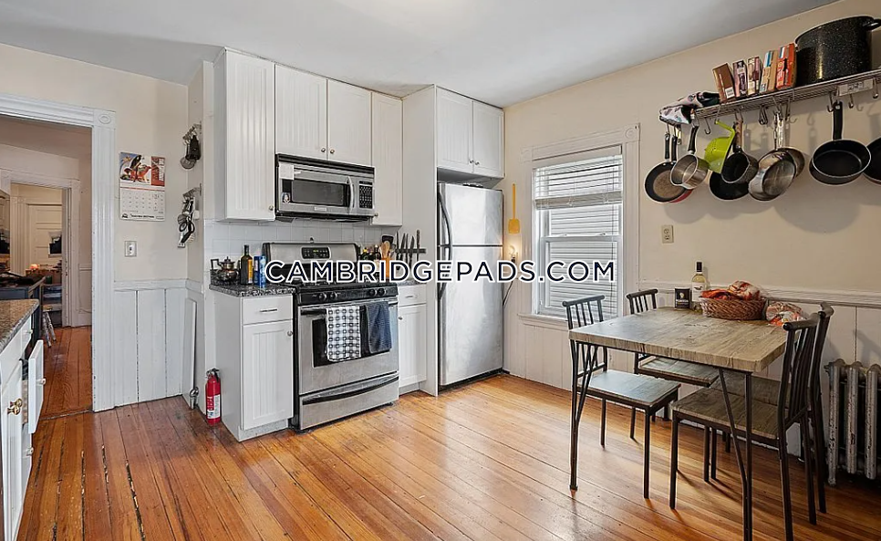 4 bed, 2 bath apartment for rent at 47 Rice St Unit 3, North Cambridge — photo 4 of 13