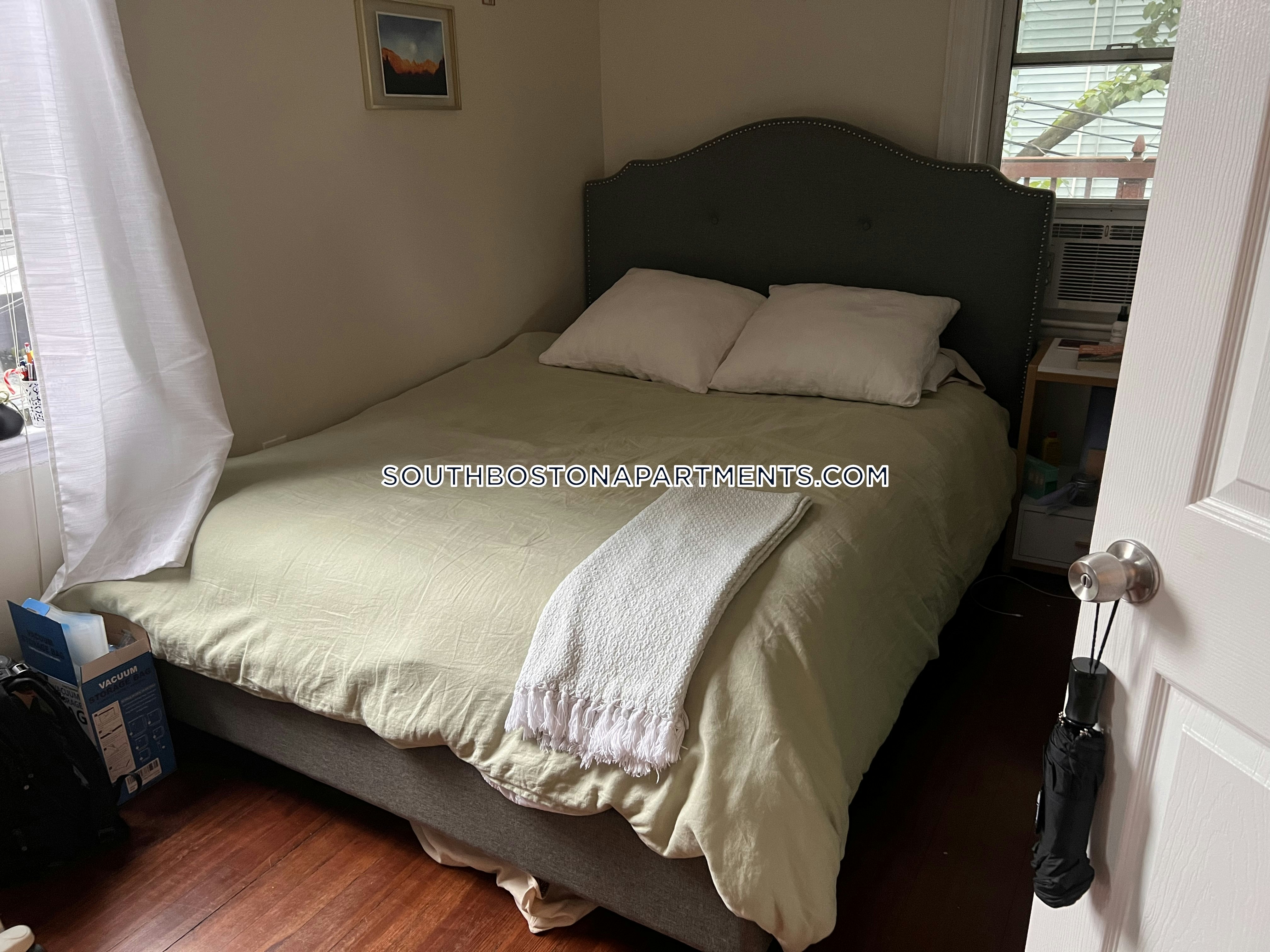 3 bed, 1 bath apartment for rent at 6 Hart Unit 5, South Boston — photo 11 of 15