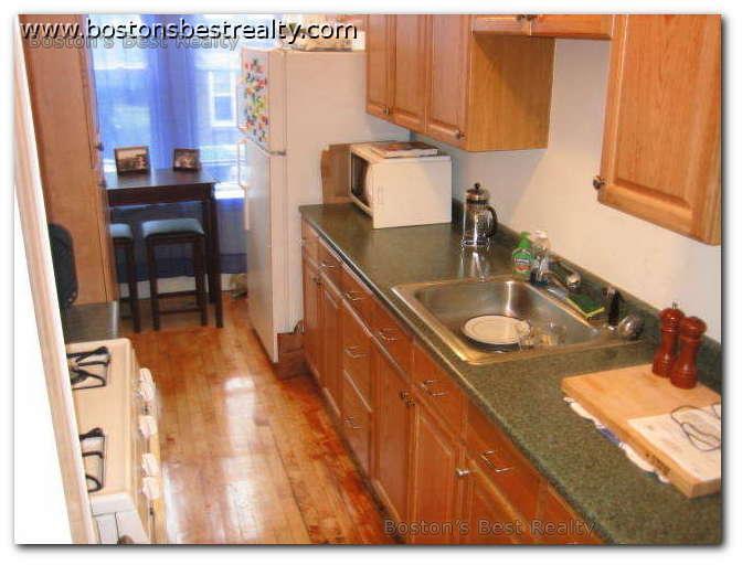 1 bed, 1 bath apartment for rent at 26 Commonwealth Ter Unit 6B, Brighton — photo 3 of 7