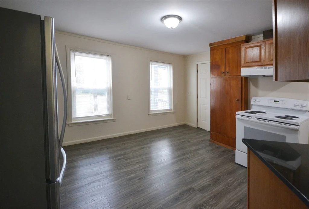 143 Arlington St, Framingham