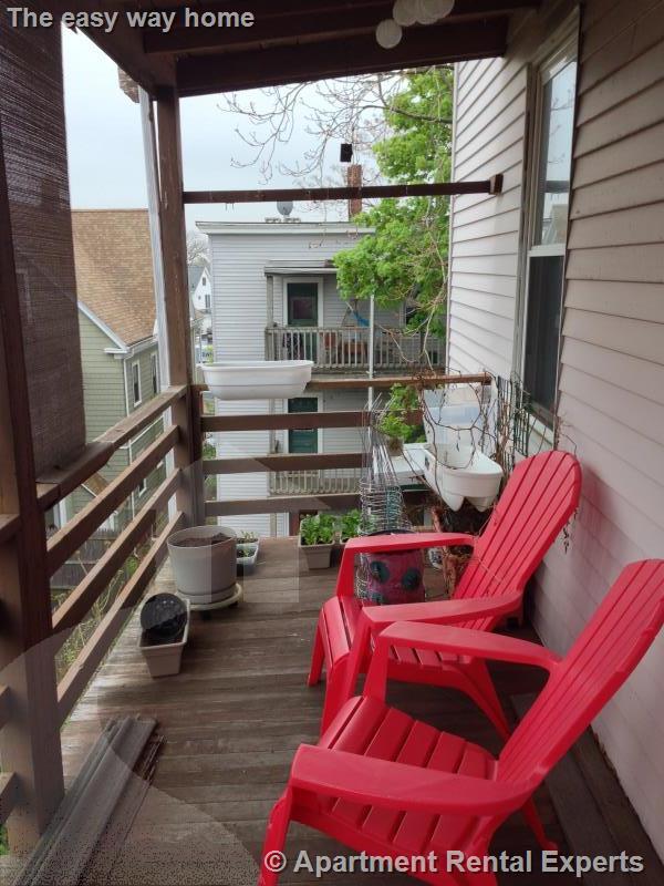 7-9 Belknap St, Teele Square