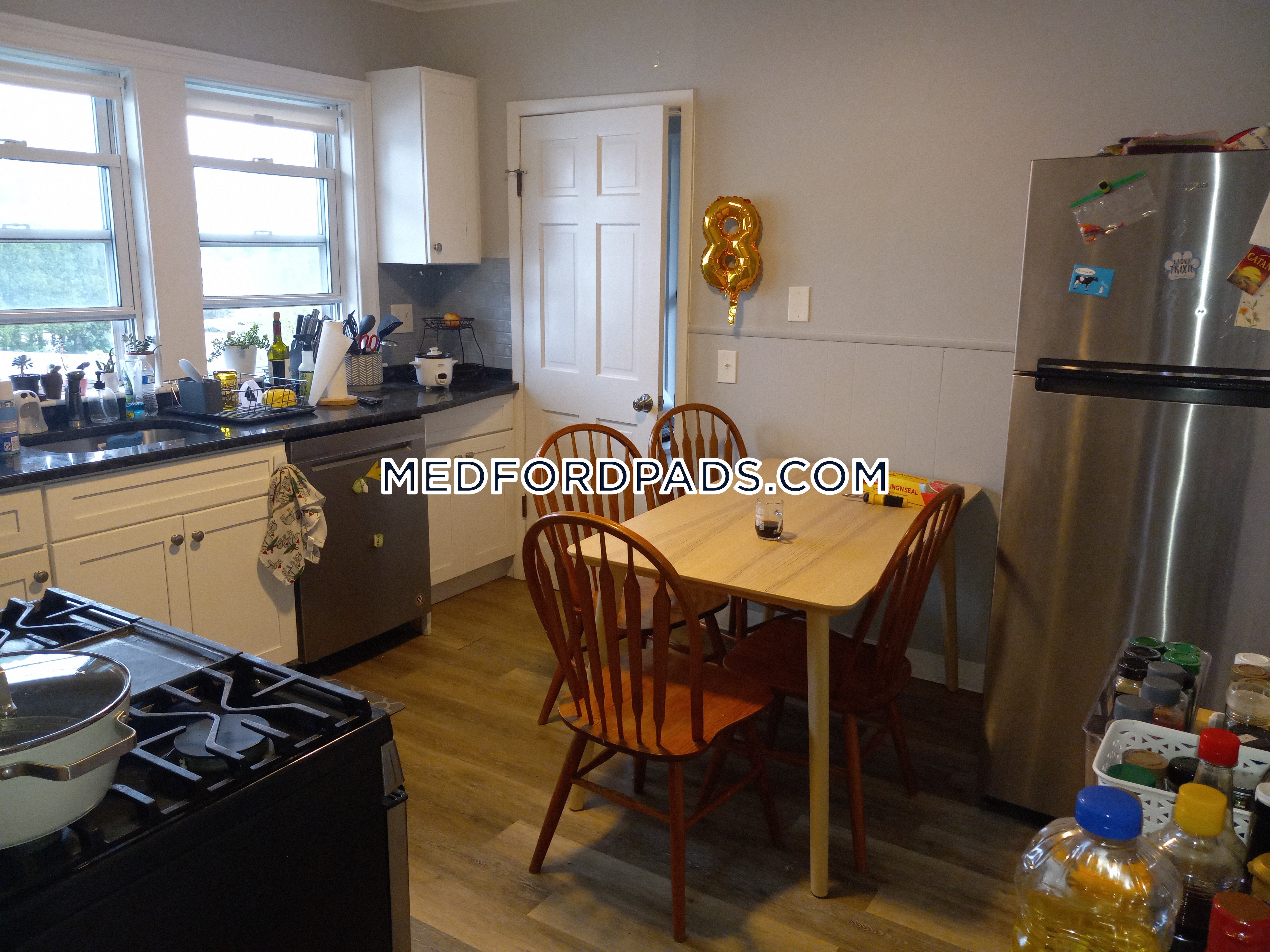 4 bed, 1 bath apartment for rent at 288 Boston Ave Unit 2, Tufts University — photo 39 of 44