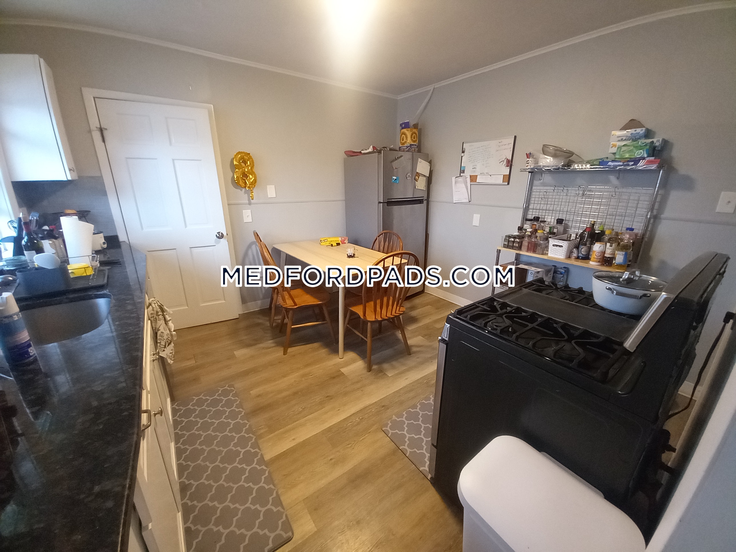 4 bed, 1 bath apartment for rent at 288 Boston Ave Unit 2, Tufts University — photo 40 of 44
