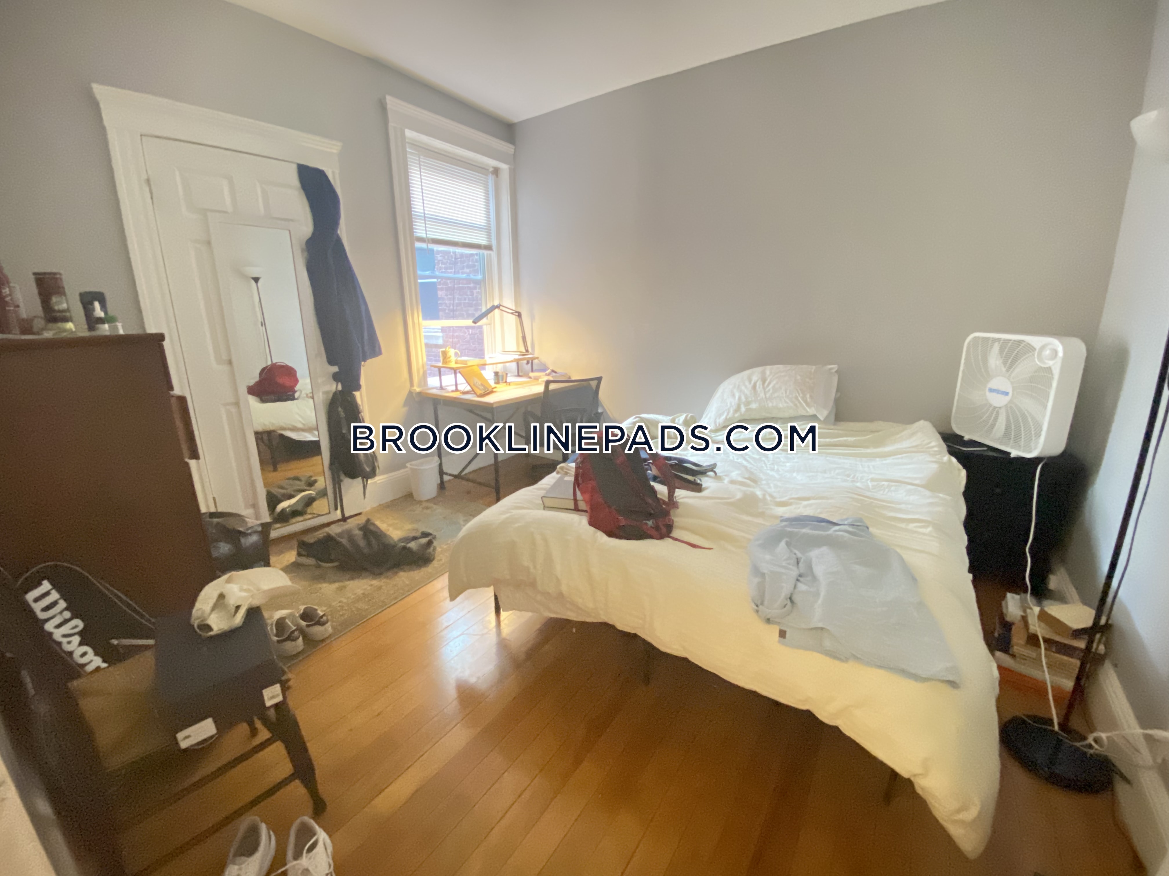 4 bed, 2 bath apartment for rent at 1440 Beacon St Unit 2, Chestnut Hill — photo 12 of 15