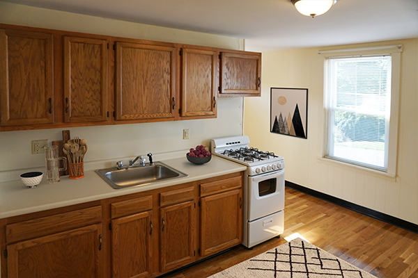 19 Norumbega Ter, South Side