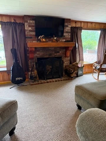 45 Spring St, Lunenburg