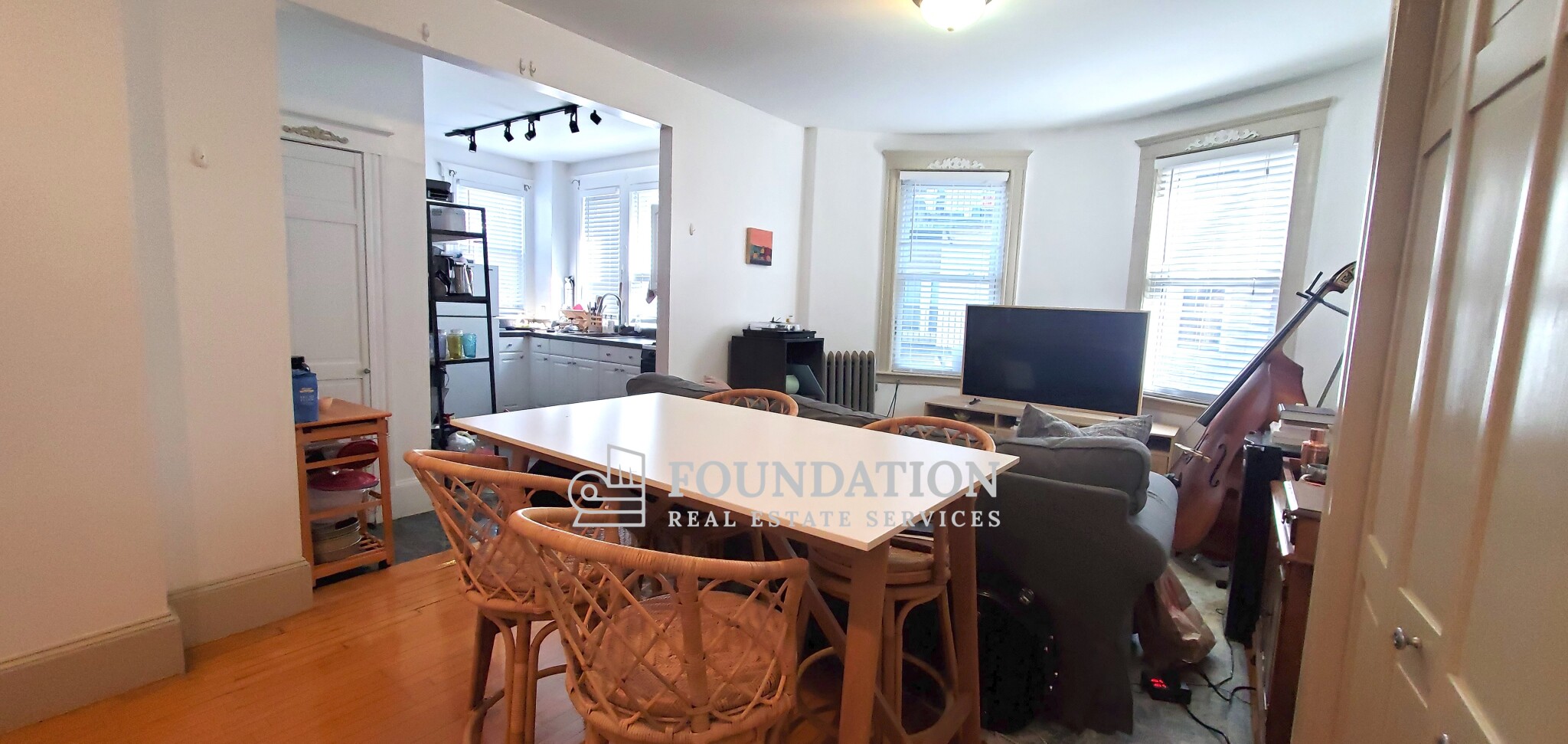 1 bed, 1 bath apartment for rent at 1697 Commonwealth Ave Unit 4, Brighton — photo 2 of 6