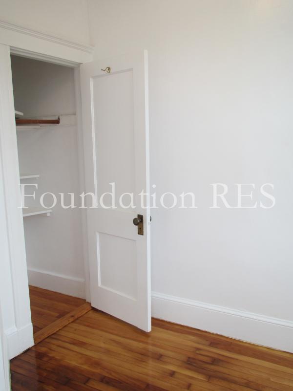 1 bed, 1 bath apartment for rent at 1697 Commonwealth Ave Unit 3, Brighton — photo 6 of 11