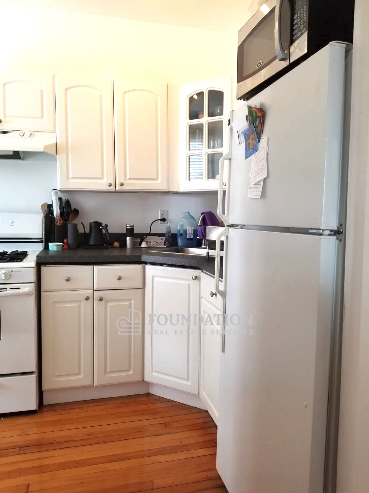 1 bed, 1 bath apartment for rent at 1697 Commonwealth Ave Unit 3, Brighton — photo 2 of 11