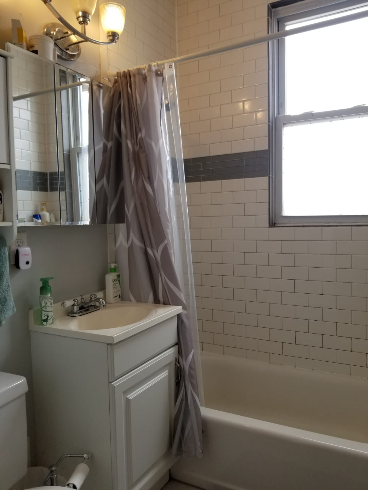 1 bed, 1 bath apartment for rent at 1697 Commonwealth Ave Unit 3, Brighton — photo 11 of 11