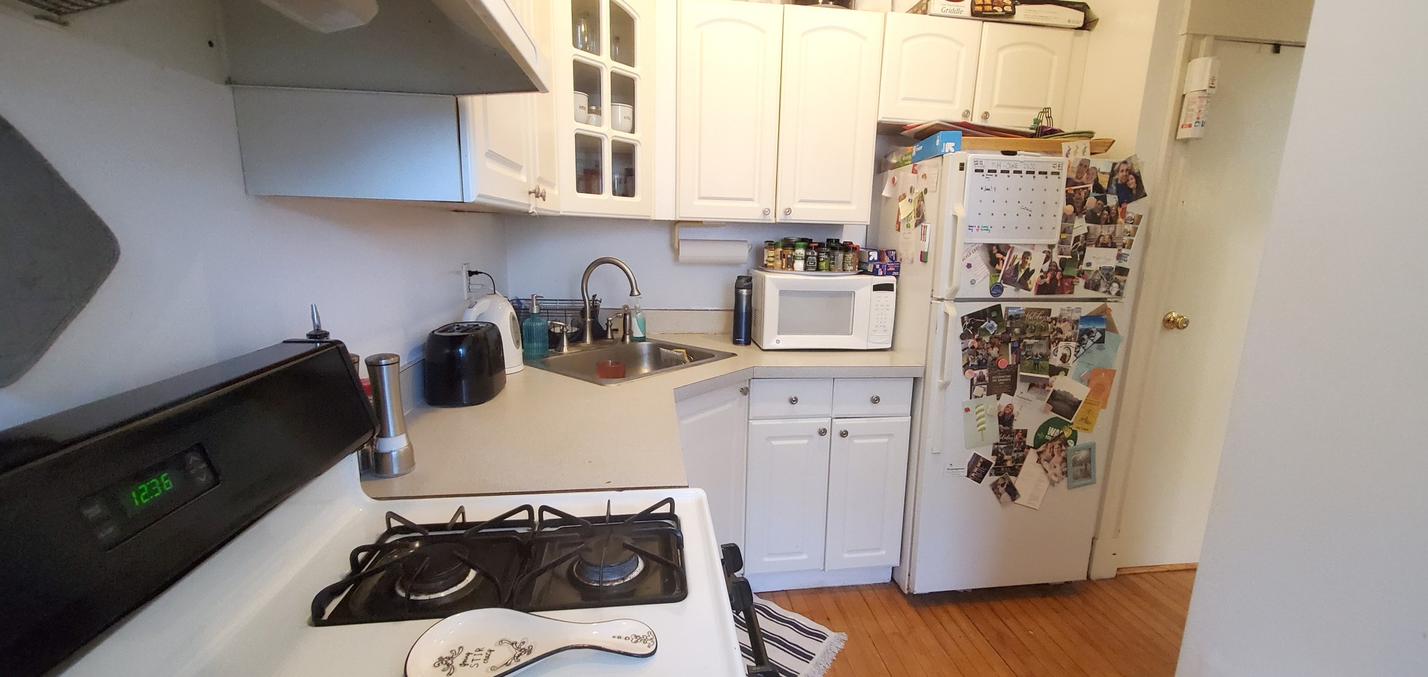 1 bed, 1 bath apartment for rent at 1697 Commonwealth Ave Unit 1, Brighton — photo 1 of 10