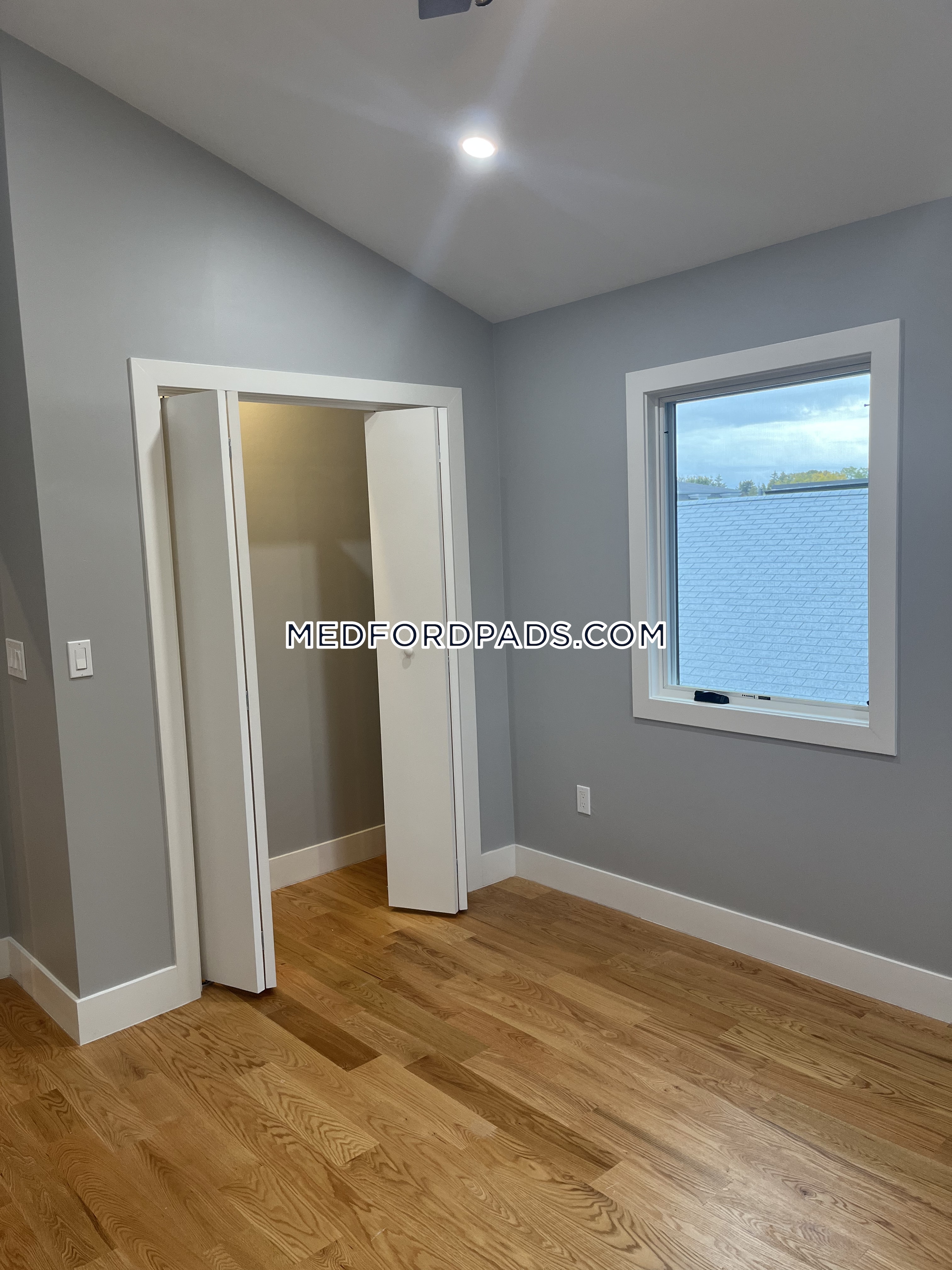 4 bed, 2.5 bath apartment for rent at 258 Main Unit U2, Magoun Square — photo 11 of 20
