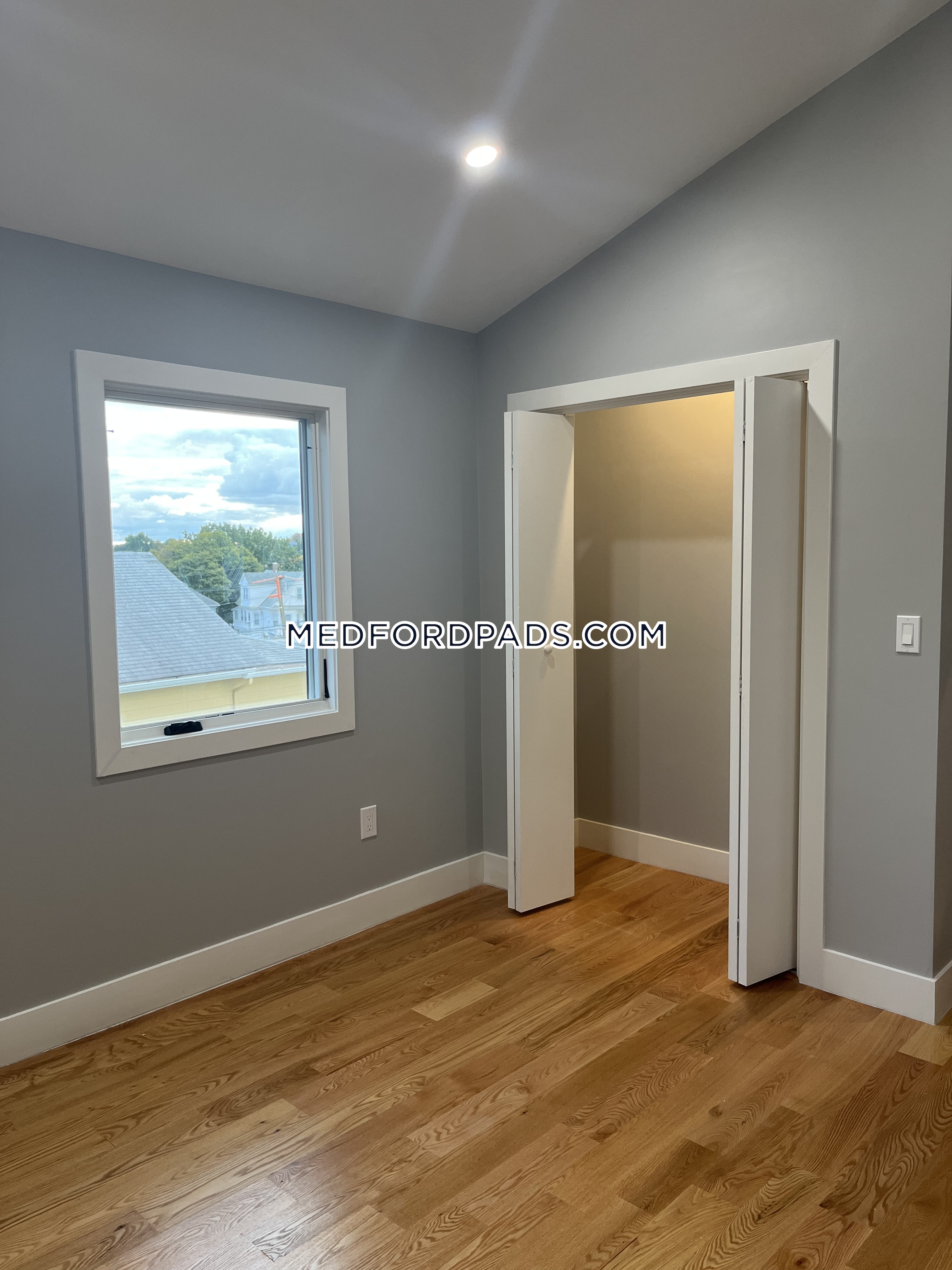 4 bed, 2.5 bath apartment for rent at 258 Main Unit U2, Magoun Square — photo 14 of 20