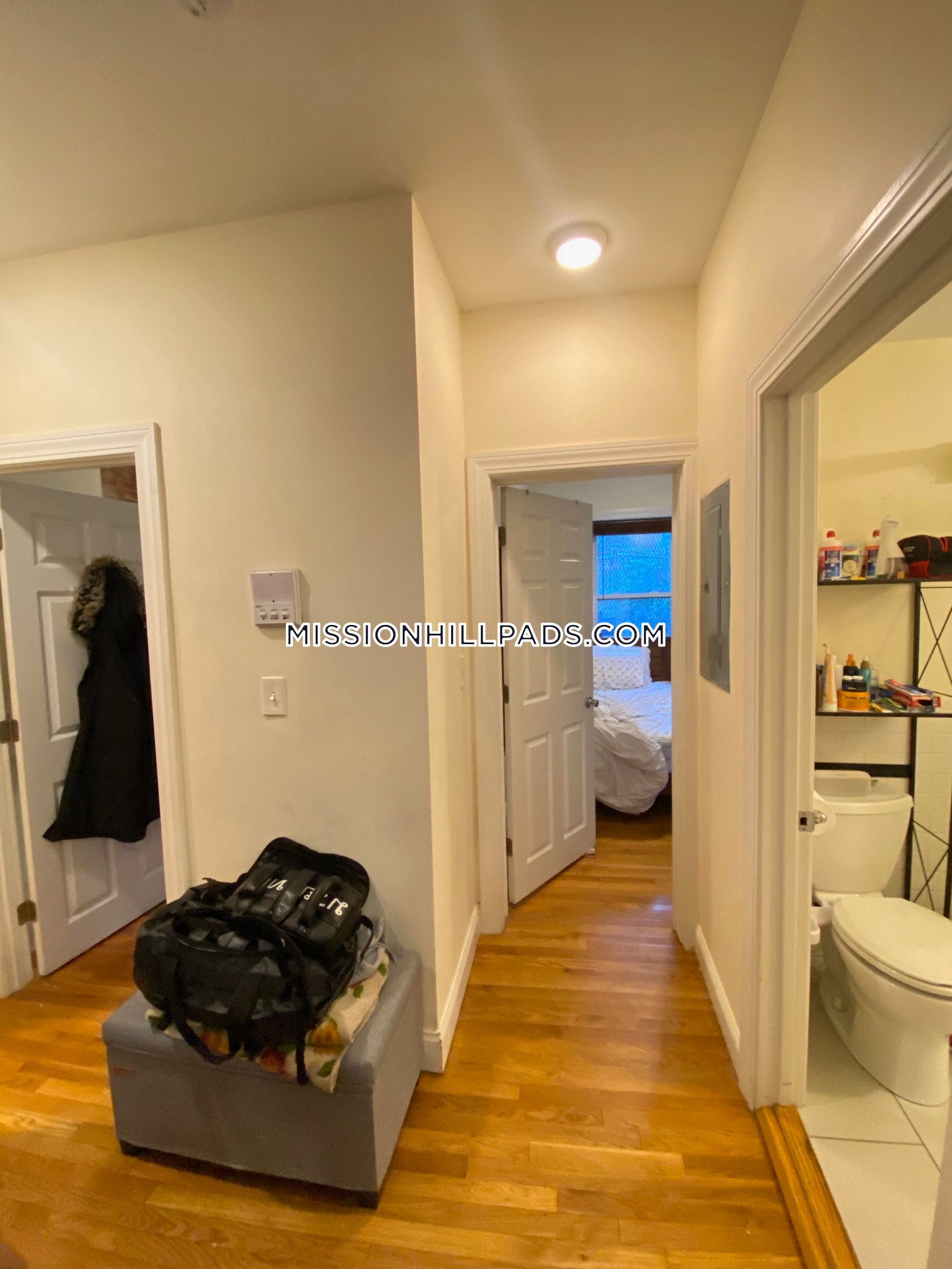 3 bed, 2 bath apartment for rent at 830 Huntington Ave Unit 1, Mission Hill — photo 3 of 23