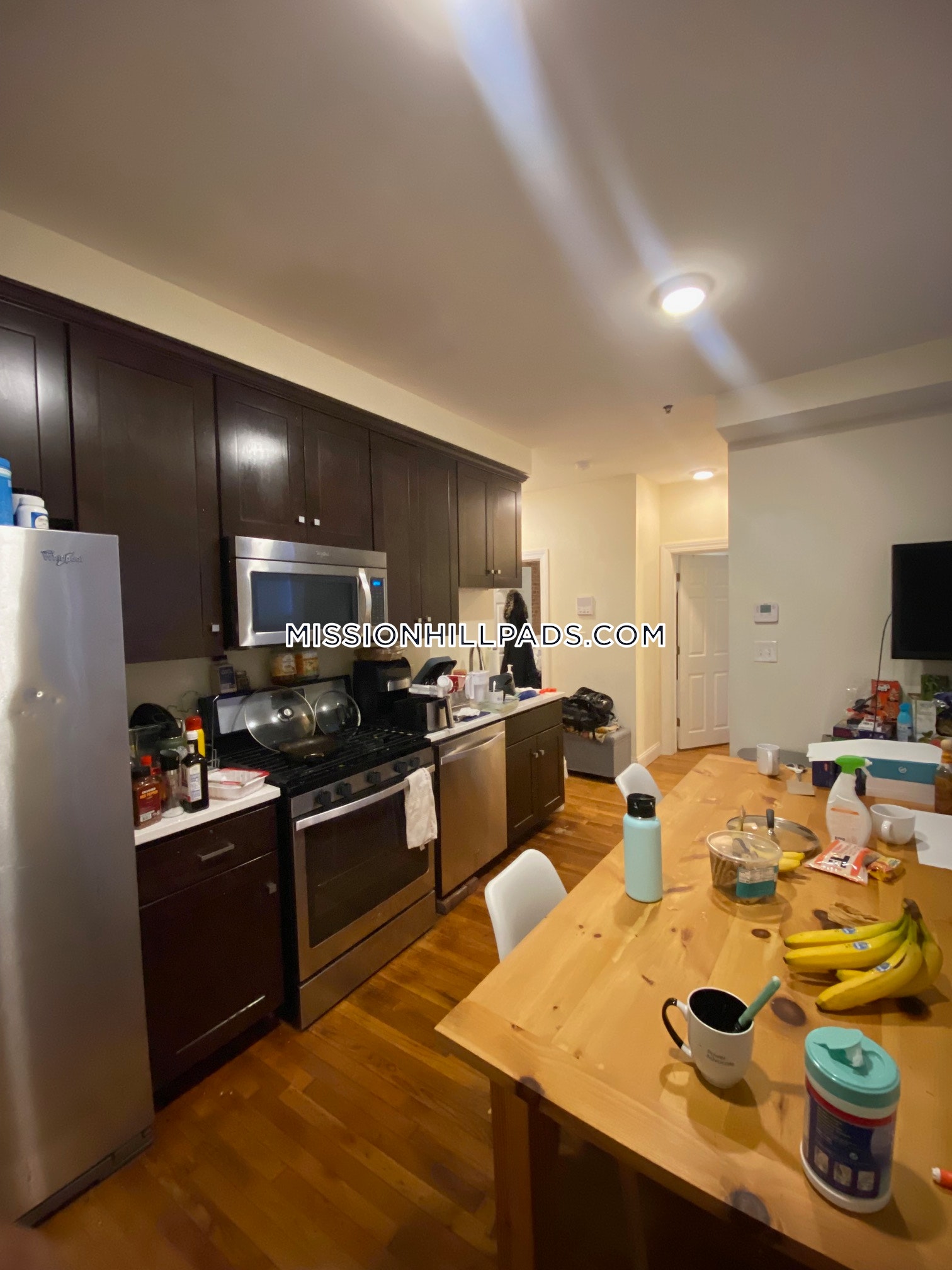 3 bed, 2 bath apartment for rent at 830 Huntington Ave Unit 1, Mission Hill — photo 1 of 23