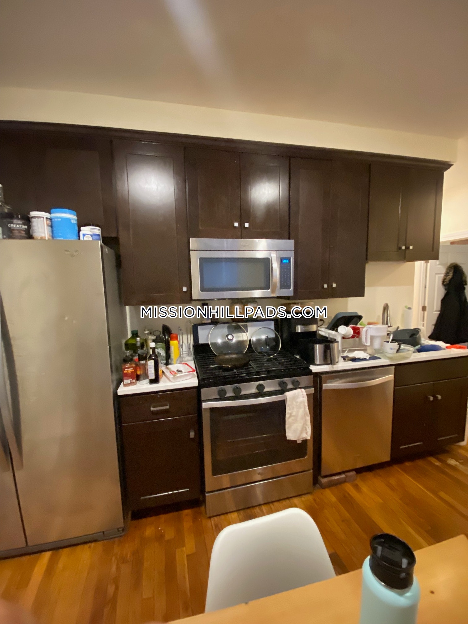 3 bed, 2 bath apartment for rent at 830 Huntington Ave Unit 1, Mission Hill — photo 2 of 23