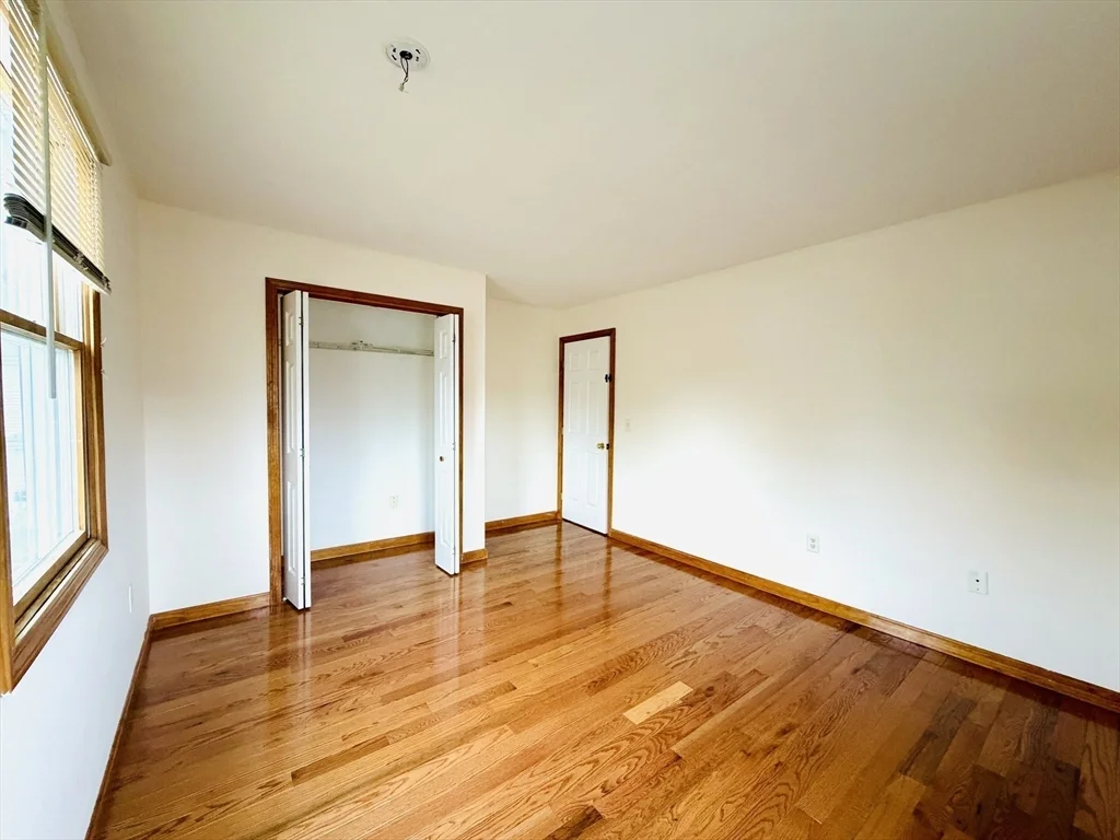 1693 Main St, Weymouth