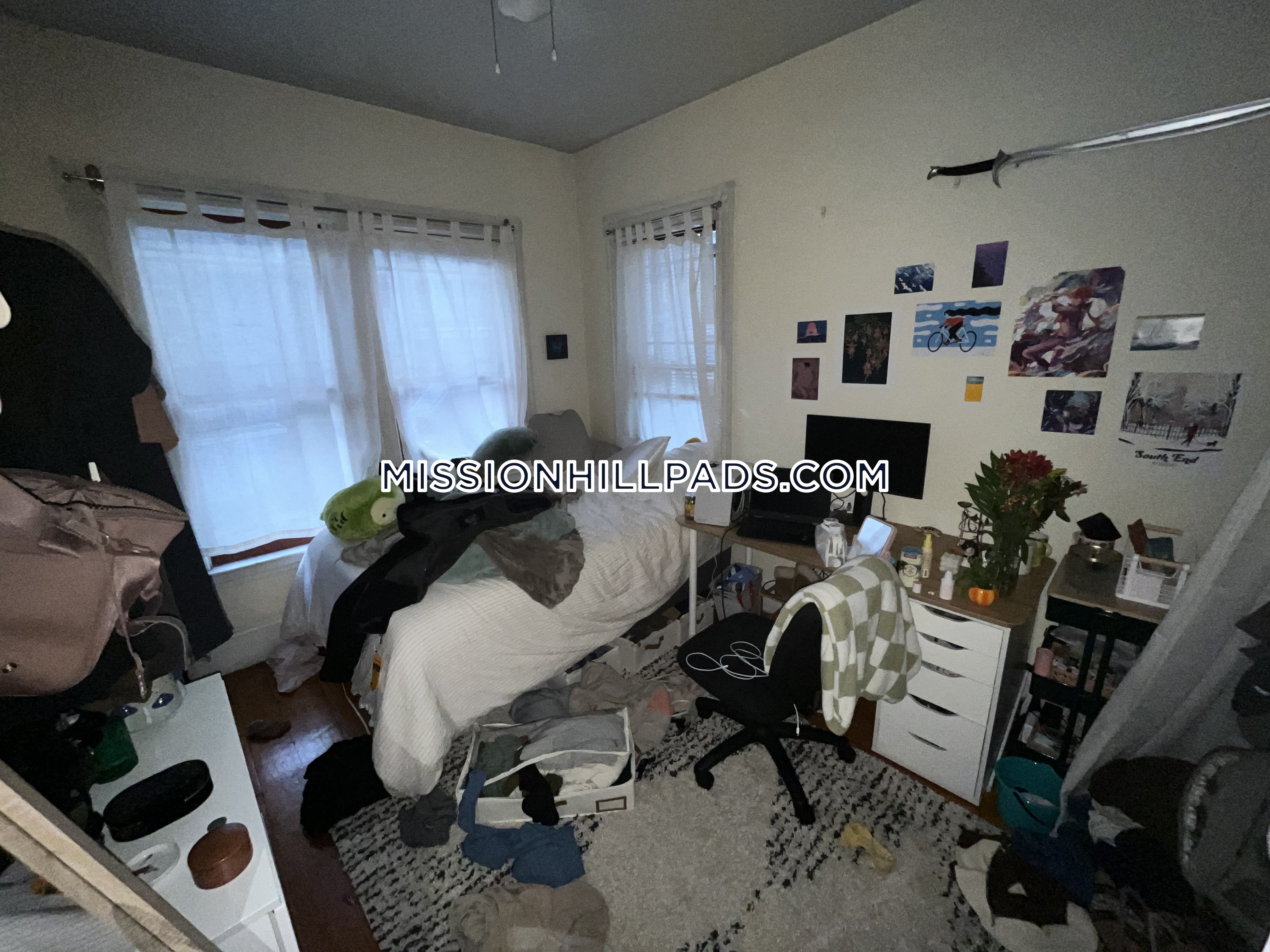 4 bed, 1 bath apartment for rent at 67 Hillside St Unit 2, Mission Hill — photo 21 of 28