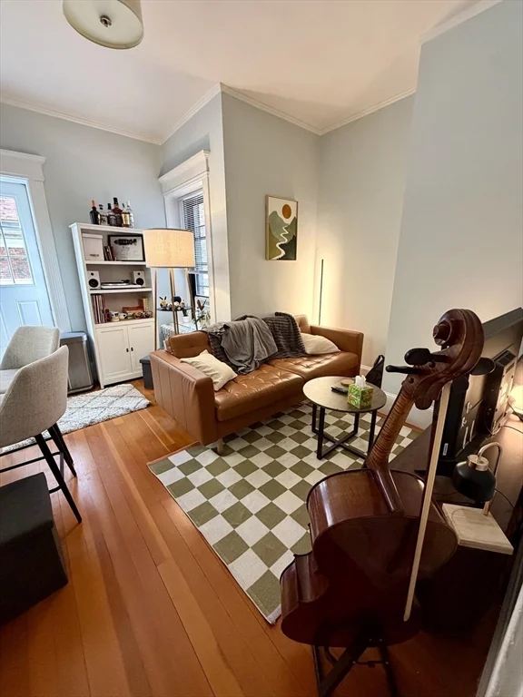 5 Winchester St, Coolidge Corner