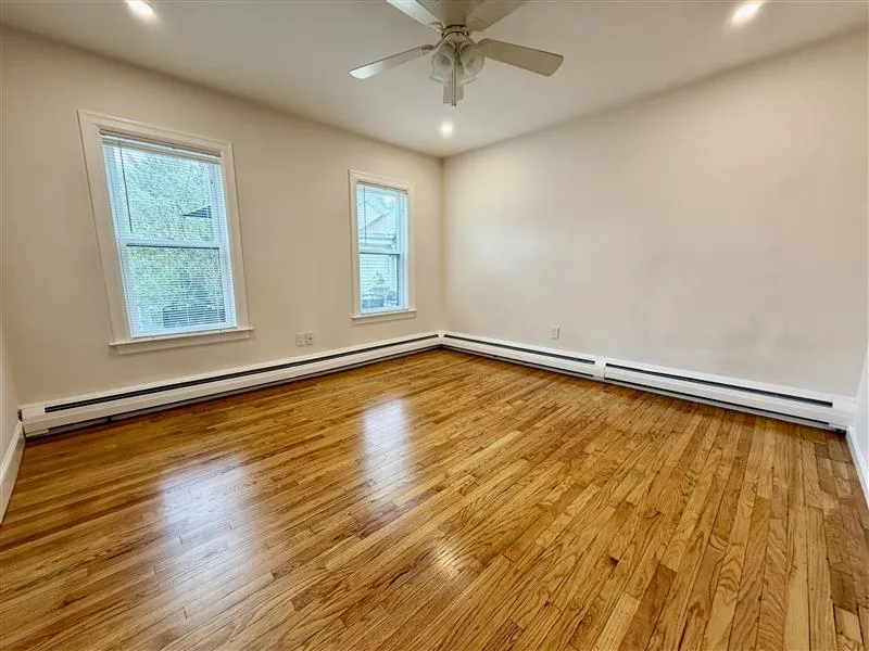 17 Oxford St, Spring Hill