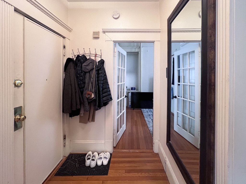 8 Garrison St, Back Bay