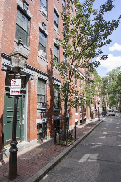 3 bed, 1 bath apartment for rent at 61 Myrtle St Unit 3, Beacon Hill — photo 11 of 19