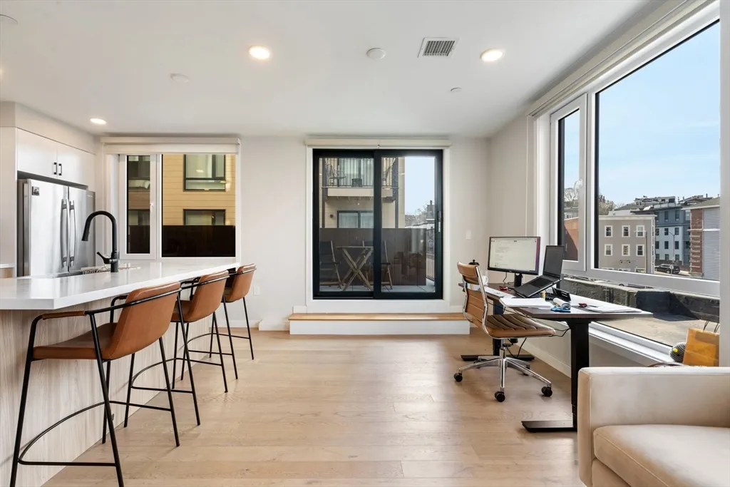 457 West Broadway, South Boston