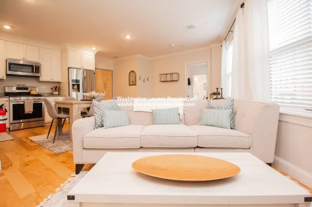 1008 Tremont St, Roxbury