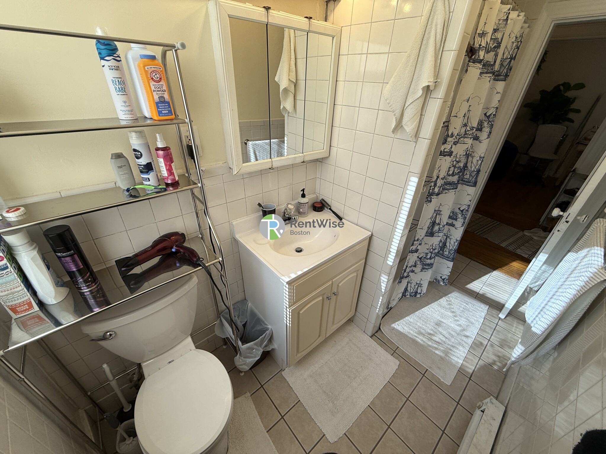 94 Brainerd Rd, Allston