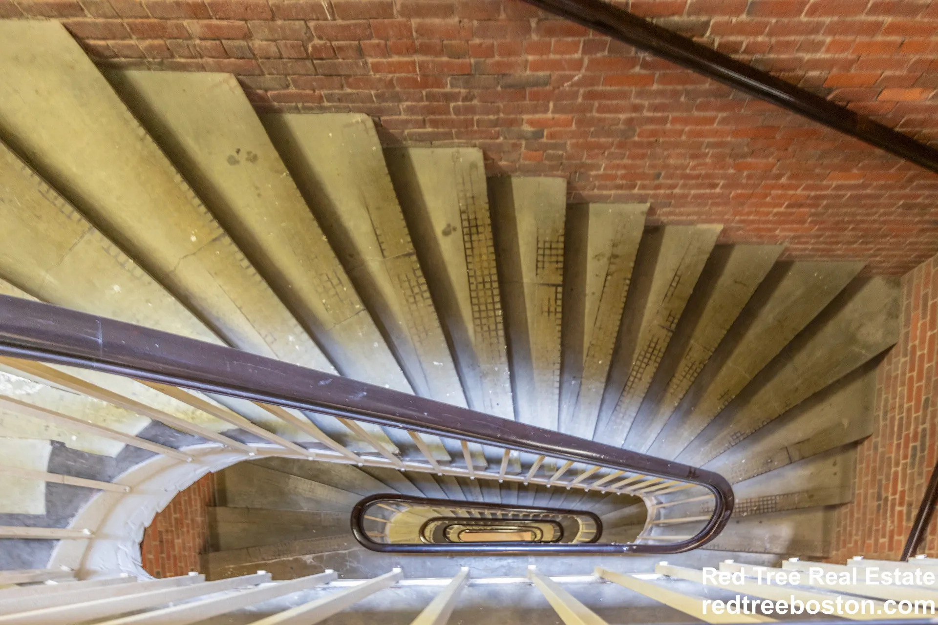 81 Essex St, Chinatown