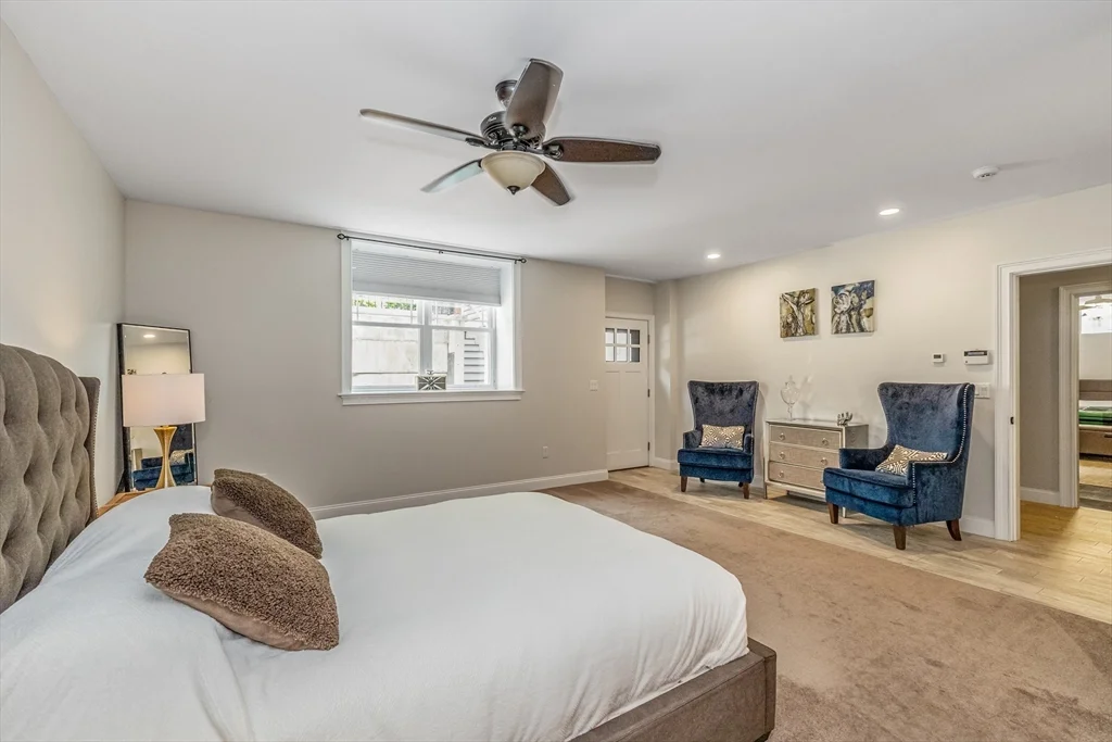 9 Washington Ave, Woburn