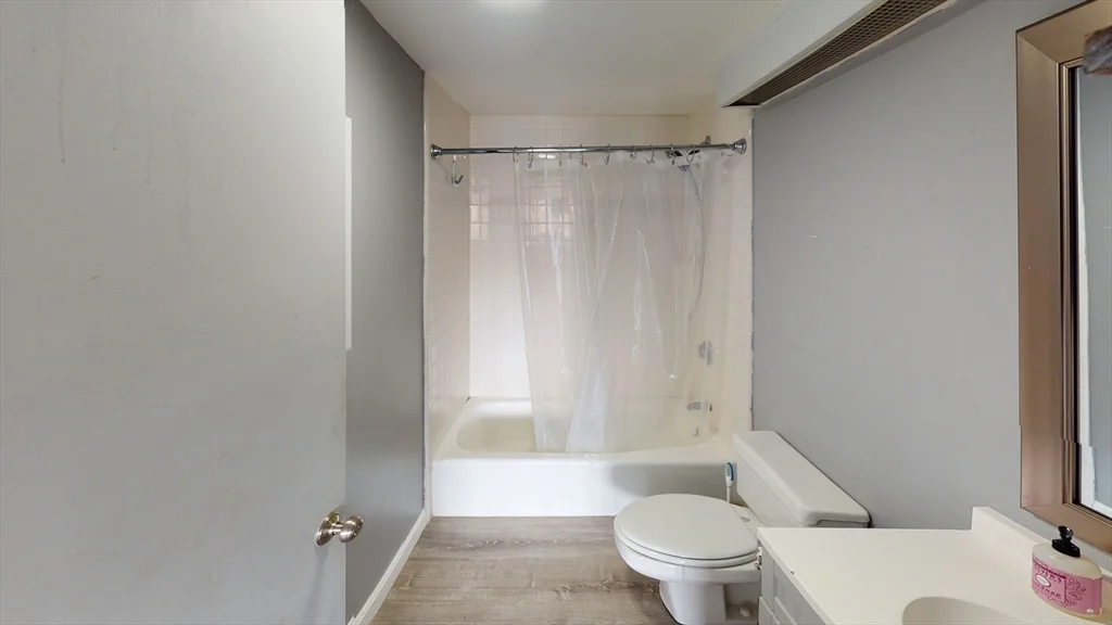 85 Brainerd, Brighton