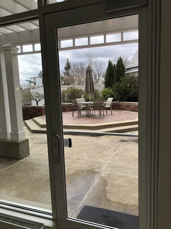 950 Mass Ave, Riverside