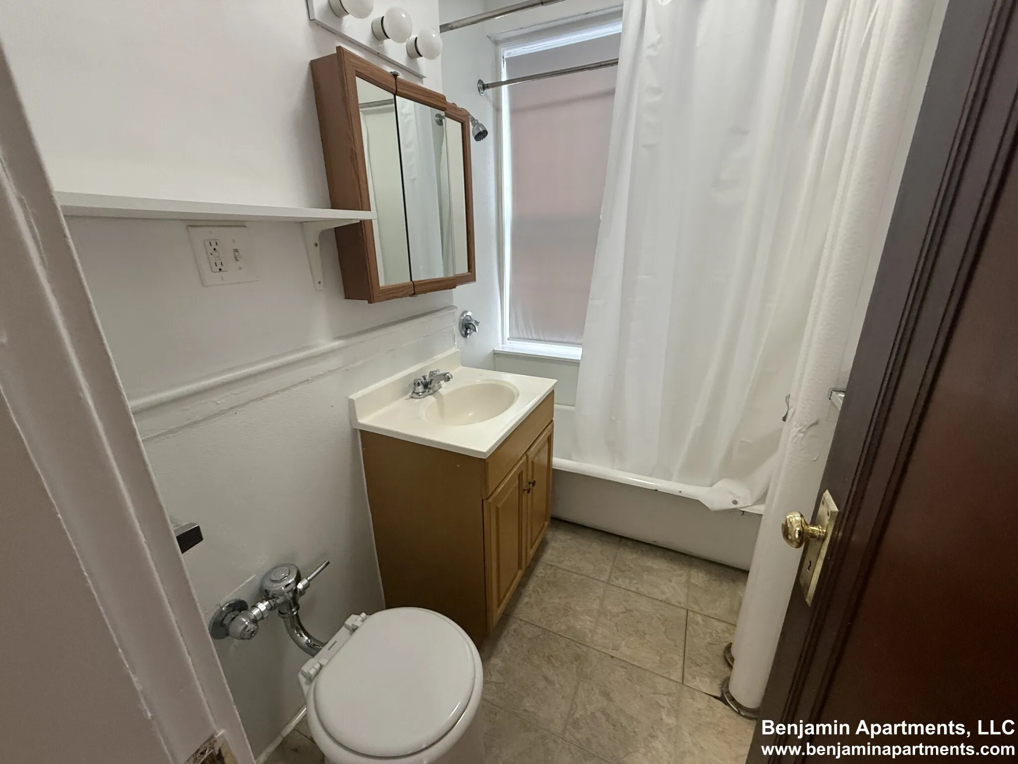 1191 Boylston St, Fenway