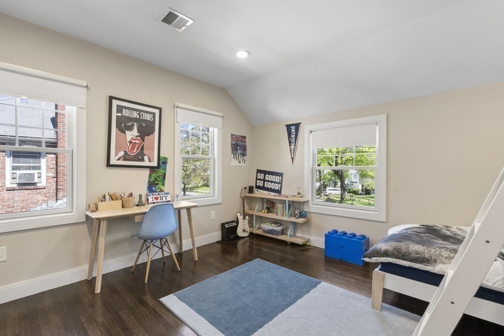 265 Jackson St, Newton