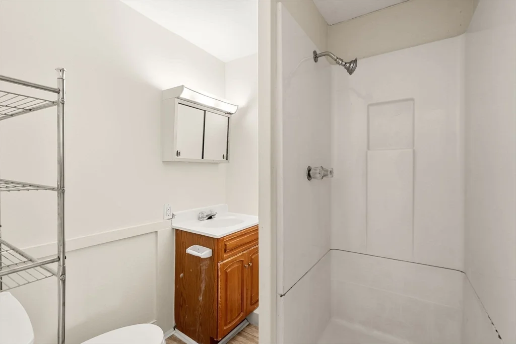 286 Fenno St, Revere