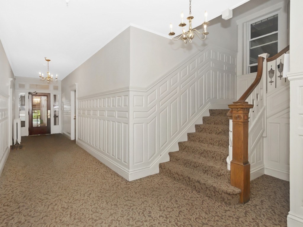 35 Queensberry St, Fenway