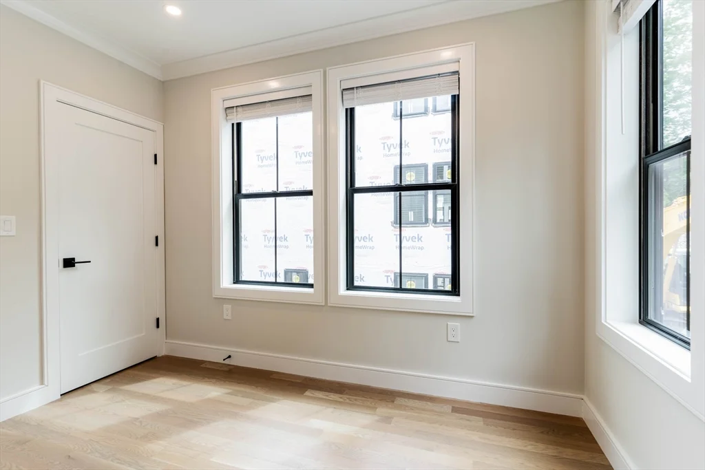 283 Lamartine St, Jamaica Plain