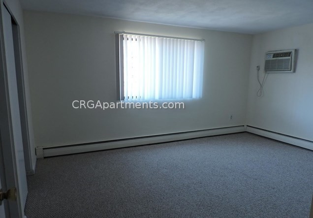 24 Whites Ave, Watertown