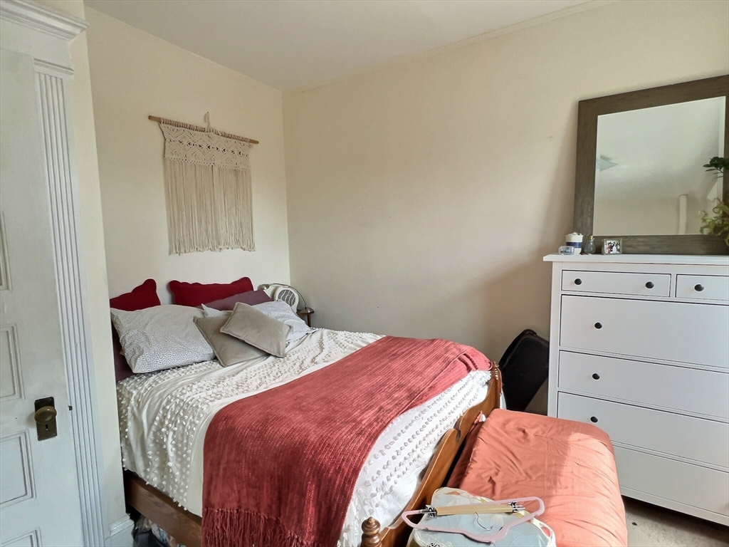 1382 Beacon, Coolidge Corner