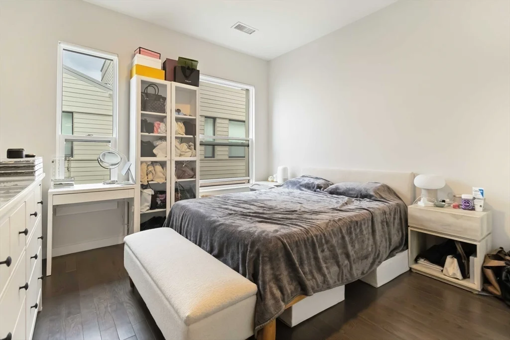 90 Antwerp St, Brighton