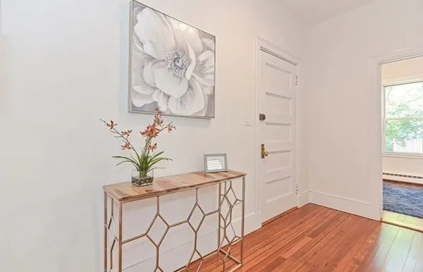 28 Inman St, Mid-Cambridge